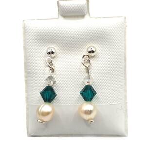 Artisan Silver Plated Pearl Earrings Dangle Teal Green Bicone Beads Freshwater